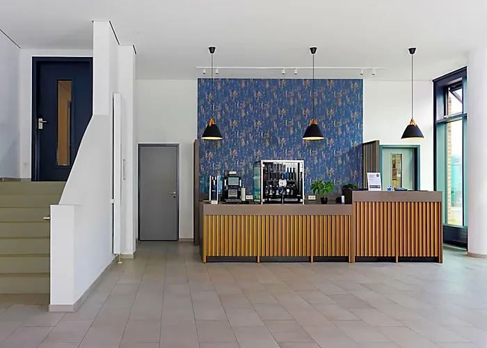 Smartments Frankfurt City-ost Hotel 4*