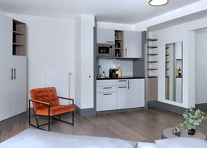 Smartments Frankfurt City-ost 4*